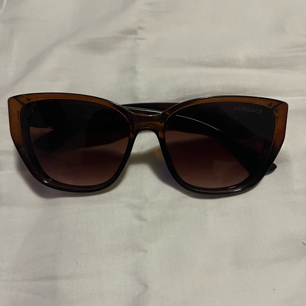 Versace Women's Sunglasses in Rich Brown